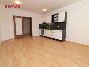 Pronájem bytu 2+kk, Chrudim, Resselovo náměstí, 59 m2