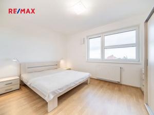 Pronájem bytu 5+kk, Praha - Ďáblice, Nad Akcízem, 104 m2