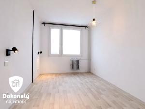 Pronájem bytu 2+kk, Praha - Kobylisy, Třebenická, 40 m2