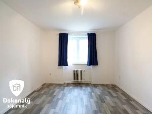 Pronájem bytu 2+kk, Kladno, Vodárenská, 37 m2