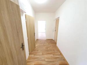 Pronájem bytu 2+kk, Praha - Strašnice, Hostýnská, 53 m2