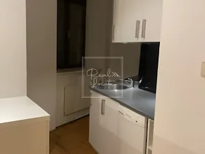 Pronájem bytu 2+kk, Praha - Staré Město, Husova, 82 m2