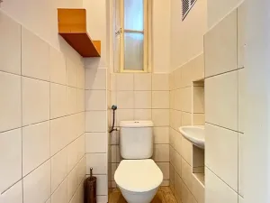 Pronájem obchodního prostoru, Praha - Holešovice, Bubenské nábřeží, 44 m2