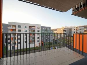 Pronájem bytu 1+kk, Praha - Vysočany, Strnadových, 37 m2