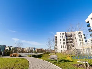 Prodej bytu 2+kk, Praha - Hloubětín, Saarinenova, 58 m2