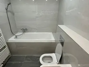 Pronájem bytu 2+kk, Praha - Smíchov, Podbělohorská, 57 m2