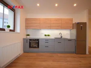 Pronájem bytu 2+kk, Slaný, Třebízského, 68 m2