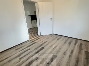 Pronájem bytu 2+kk, Kladno, Generála Selnera, 46 m2