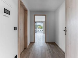 Prodej bytu 1+kk, Praha - Hlubočepy, Na Zlíchově, 32 m2