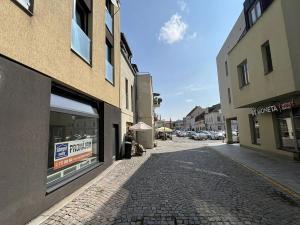 Pronájem obchodního prostoru, Prostějov, Uprkova, 37 m2