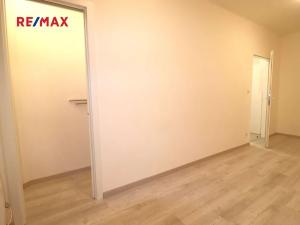 Pronájem bytu 2+kk, Praha - Žižkov, Viklefova, 60 m2