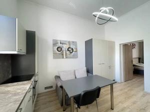 Pronájem bytu 2+kk, Praha - Libeň, Světova, 45 m2