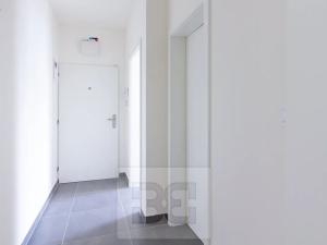 Pronájem bytu 2+kk, Tuchoměřice, V Kněžívce, 31 m2