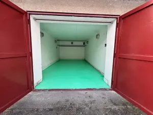 Pronájem garáže, Kroměříž, Obvodová, 20 m2