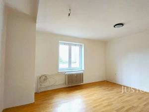 Pronájem bytu 4+1, Písek, Ningrova, 99 m2