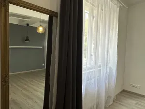 Pronájem bytu 1+kk, Praha - Střešovice, Na Hubálce, 25 m2