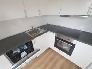 Pronájem bytu 3+kk, Praha - Smíchov, Na pláni, 75 m2