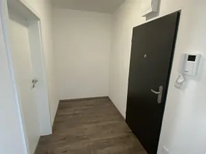 Pronájem bytu 1+kk, Tábor, U Areálu, 32 m2