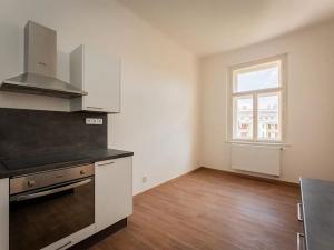 Pronájem bytu 2+kk, Praha - Nové Město, Lípová, 37 m2