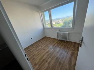 Pronájem bytu 2+kk, Ústí nad Labem, U Panského dvora, 34 m2