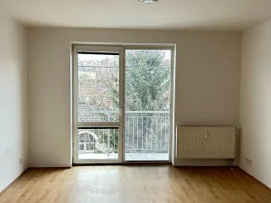 Pronájem bytu 2+kk, Plzeň, Květná, 43 m2