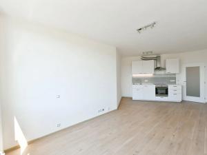 Pronájem bytu 1+kk, Praha - Břevnov, Na Petynce, 32 m2