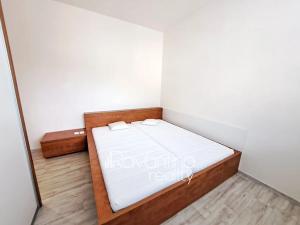 Pronájem bytu 2+kk, Brno, Jasanová, 41 m2