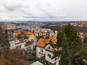 Pronájem rodinného domu, Praha - Smíchov, Na Hřebenkách, 230 m2