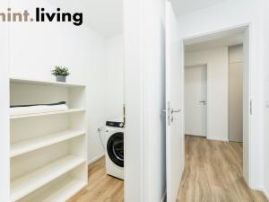 Pronájem bytu 4+kk, Praha - Vysočany, Odkolkova, 153 m2