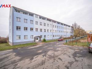 Prodej bytu 2+1, Milovice - Mladá, Topolová, 69 m2