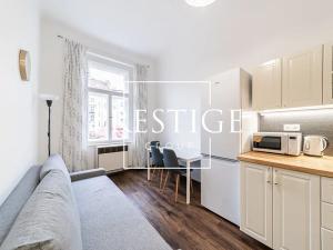 Pronájem bytu 2+kk, Praha - Vinohrady, Vinohradská, 51 m2