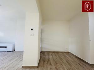 Pronájem bytu 1+kk, Jihlava, U Hlavního nádraží, 42 m2