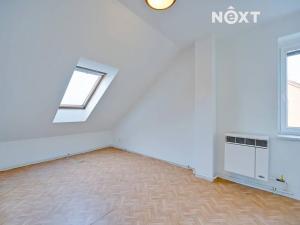 Prodej bytu 2+kk, Kroměříž, Chropyňská, 55 m2