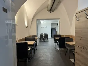 Prodej obchodního prostoru, Kroměříž, Velké náměstí, 242 m2