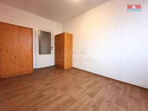 Pronájem bytu 2+kk, Praha - Modřany, Mádrova, 44 m2