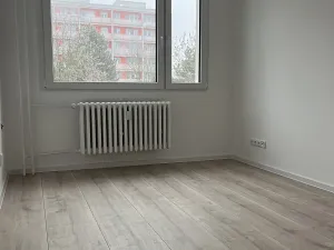 Prodej bytu 2+kk, Praha - Řepy, Laudova, 33 m2