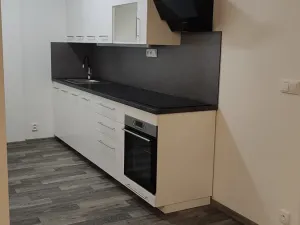 Pronájem bytu 2+kk, Liberec, U Nisy, 60 m2