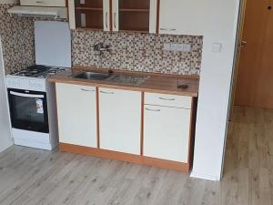 Prodej bytu 2+kk, Jablonec nad Nisou, Liberecká, 36 m2