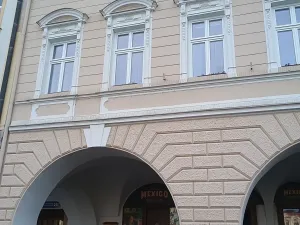 Pronájem restaurace, Nový Jičín, Masarykovo nám., 158 m2