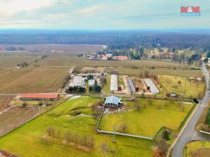 Prodej zemědělského objektu, Lány, Zámecká, 4000 m2