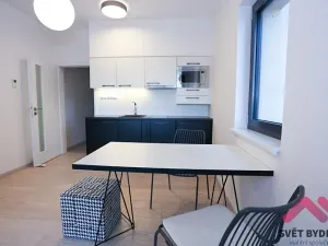 Pronájem bytu 1+kk, Praha - Karlín, U Mlýnského kanálu, 38 m2