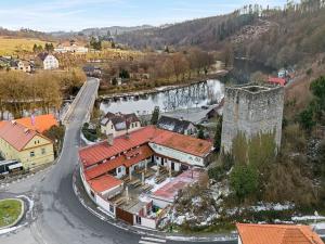 Prodej restaurace, Český Šternberk, 750 m2