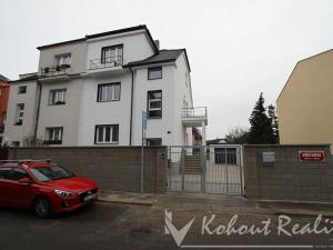 Prodej bytu 3+kk, Praha - Kobylisy, Ořechová, 92 m2