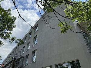 Prodej bytu 3+kk, Praha - Hostavice, Českobrodská, 70 m2