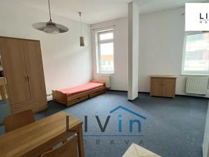 Pronájem bytu 1+kk, Olomouc, Wellnerova, 42 m2