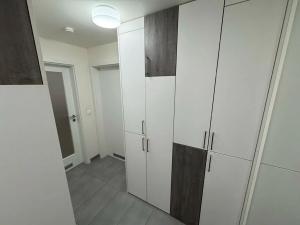 Prodej bytu 2+kk, Praha - Hodkovičky, Šífařská, 55 m2