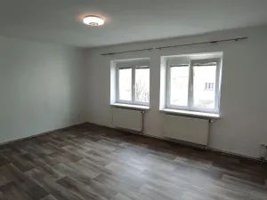 Pronájem bytu 2+1, Šternberk, Jaroslavova, 50 m2