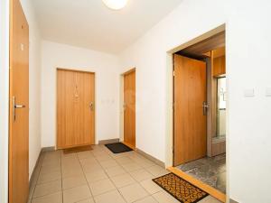 Prodej bytu 1+kk, Praha - Troja, Hnězdenská, 37 m2