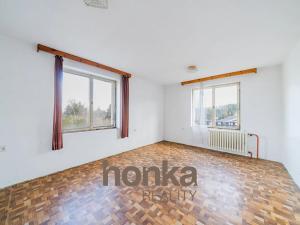 Prodej rodinného domu, Běštín, 258 m2