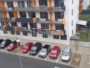 Pronájem bytu 1+kk, Praha - Vysočany, Strnadových, 50 m2